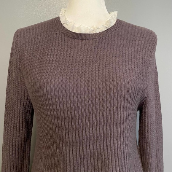 Ann Taylor Grey Ribbed Knit Ruffle Collar Pullover Sweater Small - Picture 2 of 6